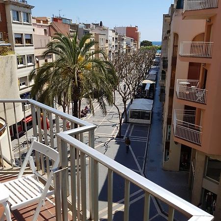 Apartament A La Placeta De Sant Joan 21, 3R Lägenhet Sant Feliu de Guíxols Exteriör bild