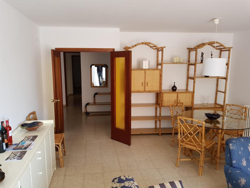 Apartament A La Placeta De Sant Joan 21, 3R Lägenhet Sant Feliu de Guíxols Exteriör bild